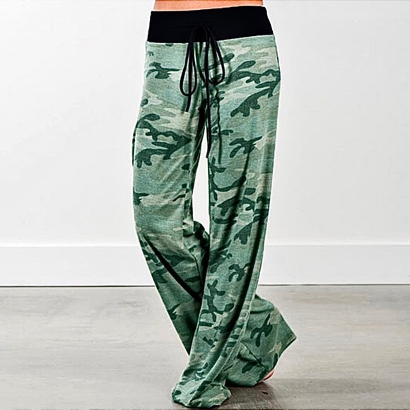 Beautiful Halo Pants - New camouflage wide leg lounge/palazzo pants